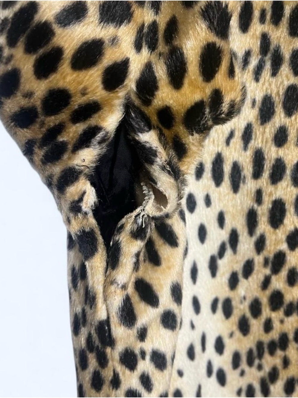 VINTAGE 1960s Faux Leopard Fur Swing Coat Size M/L - Picture 8 of 9